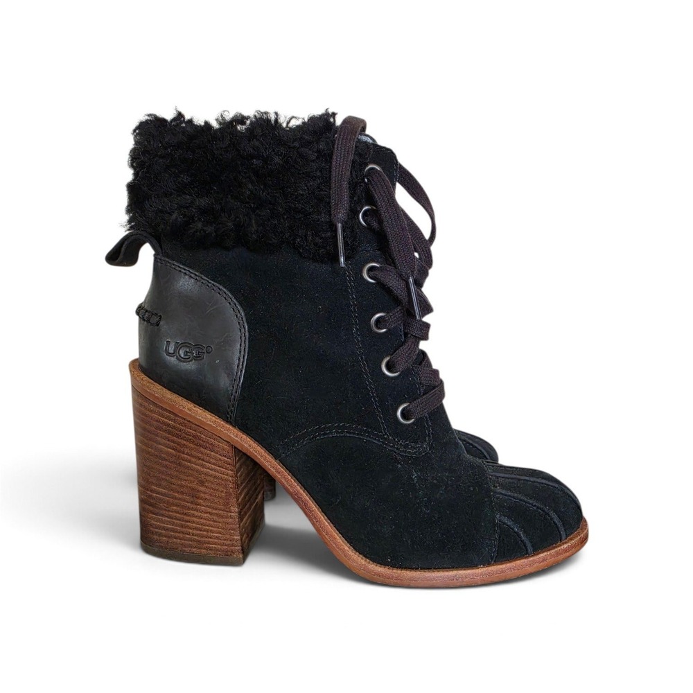 UGG Jaxon High Heel Chunky Black Suede Shearling Heel Duck Boots sz 9